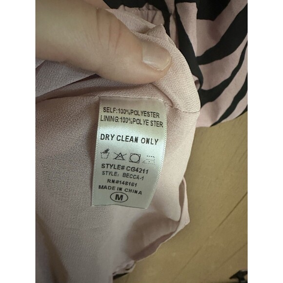 NWT Buddy Love Becca Pink Black Zebra Tiger Print Mini Babydoll Dress Size M - Picture 4 of 6